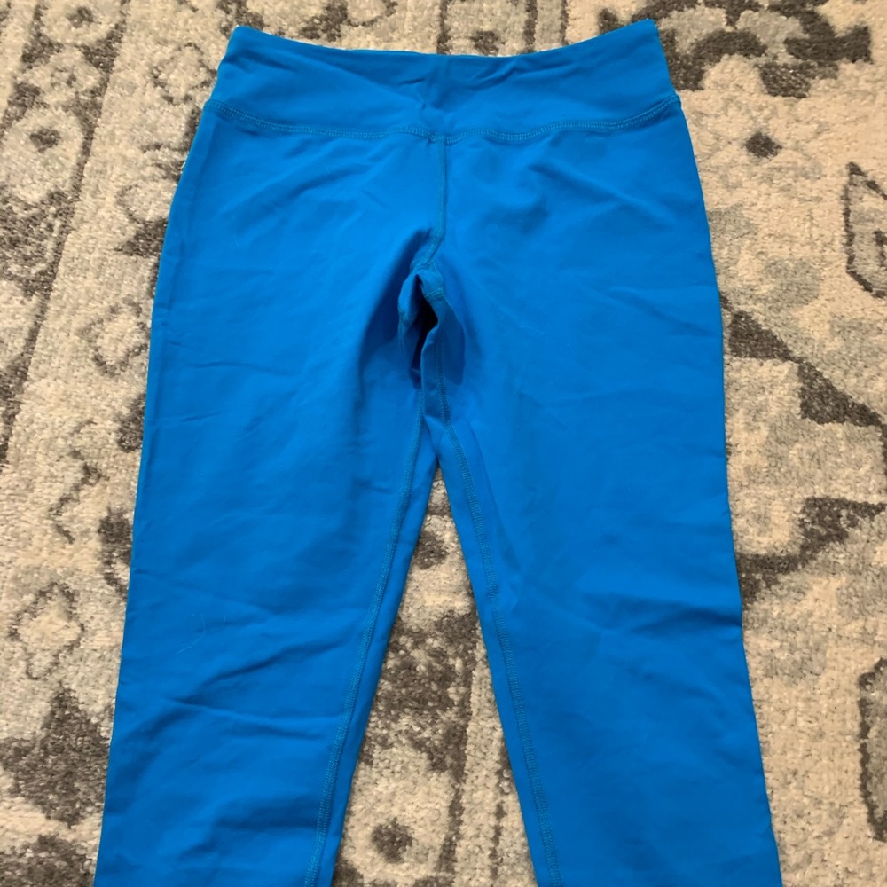 Blue cropped rese leggings